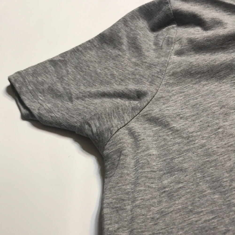 women’s Nike shirt size Large - Picture 7 of 7